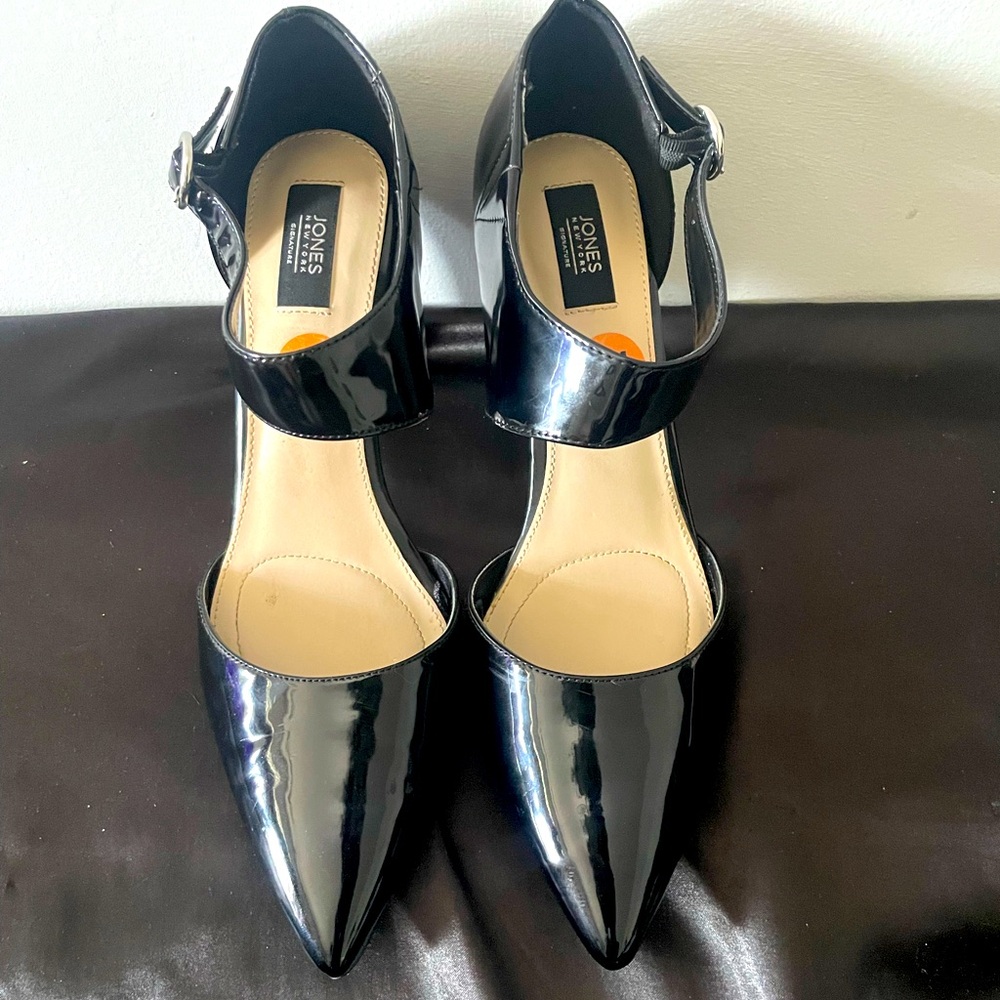Jones New York Black Patent Leather Heels